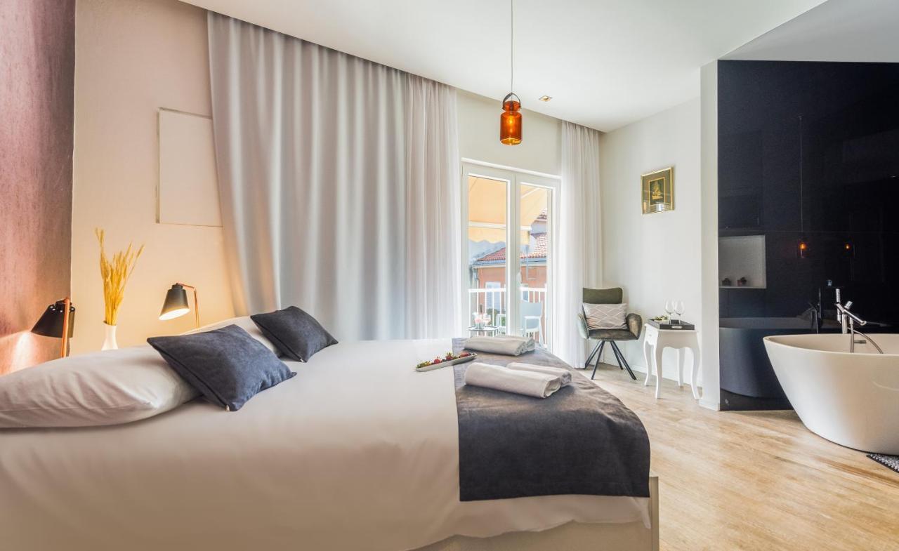 Central Rooms In Old Town By Belmont Realty Задар Екстериор снимка