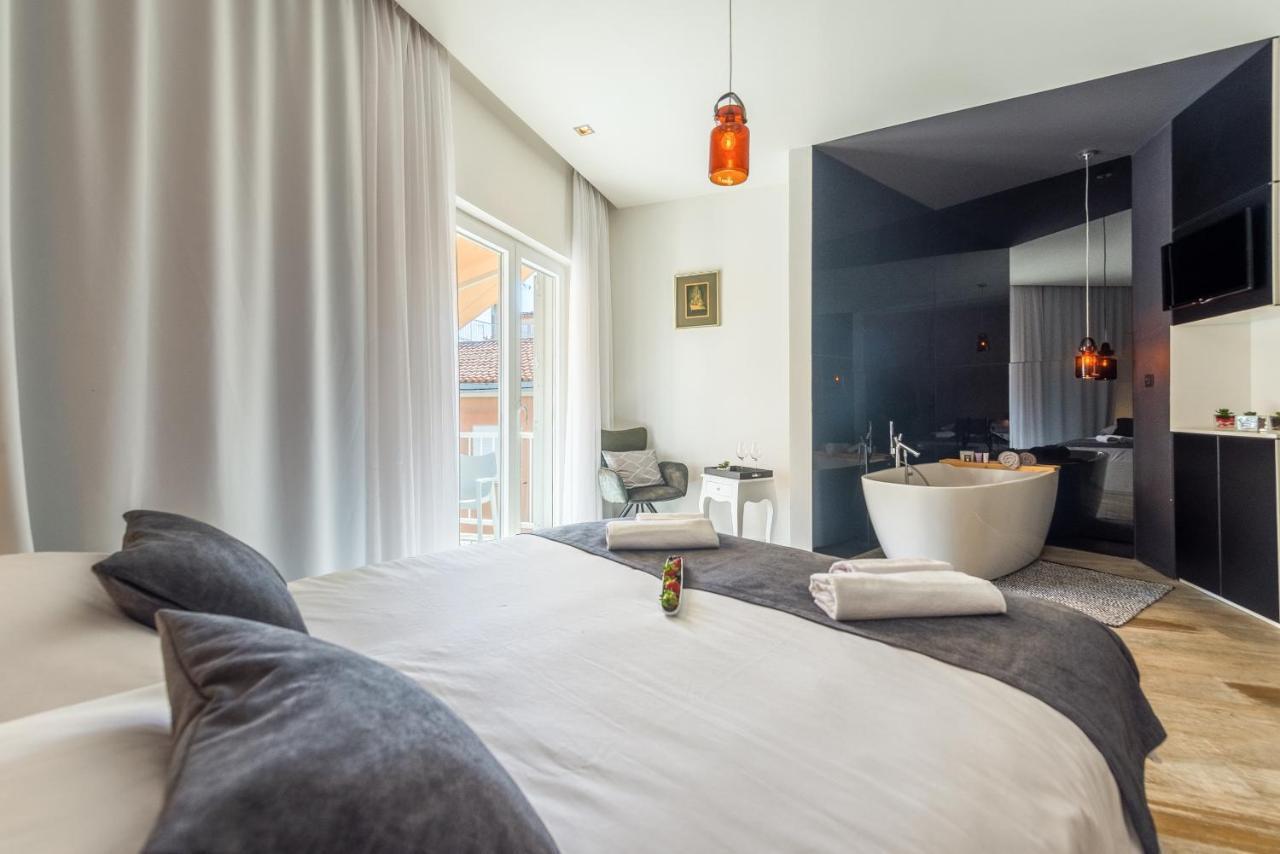 Central Rooms In Old Town By Belmont Realty Задар Екстериор снимка