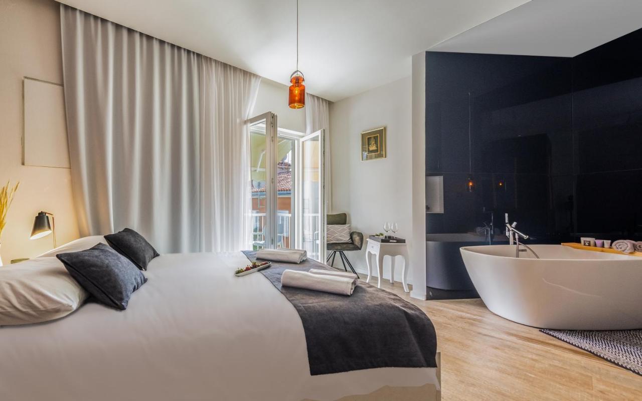 Central Rooms In Old Town By Belmont Realty Задар Екстериор снимка